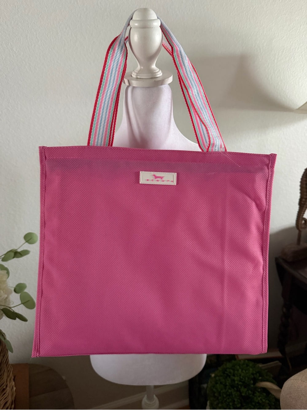 Scout Hot Pink Tote with interior cooler with Striped Handles